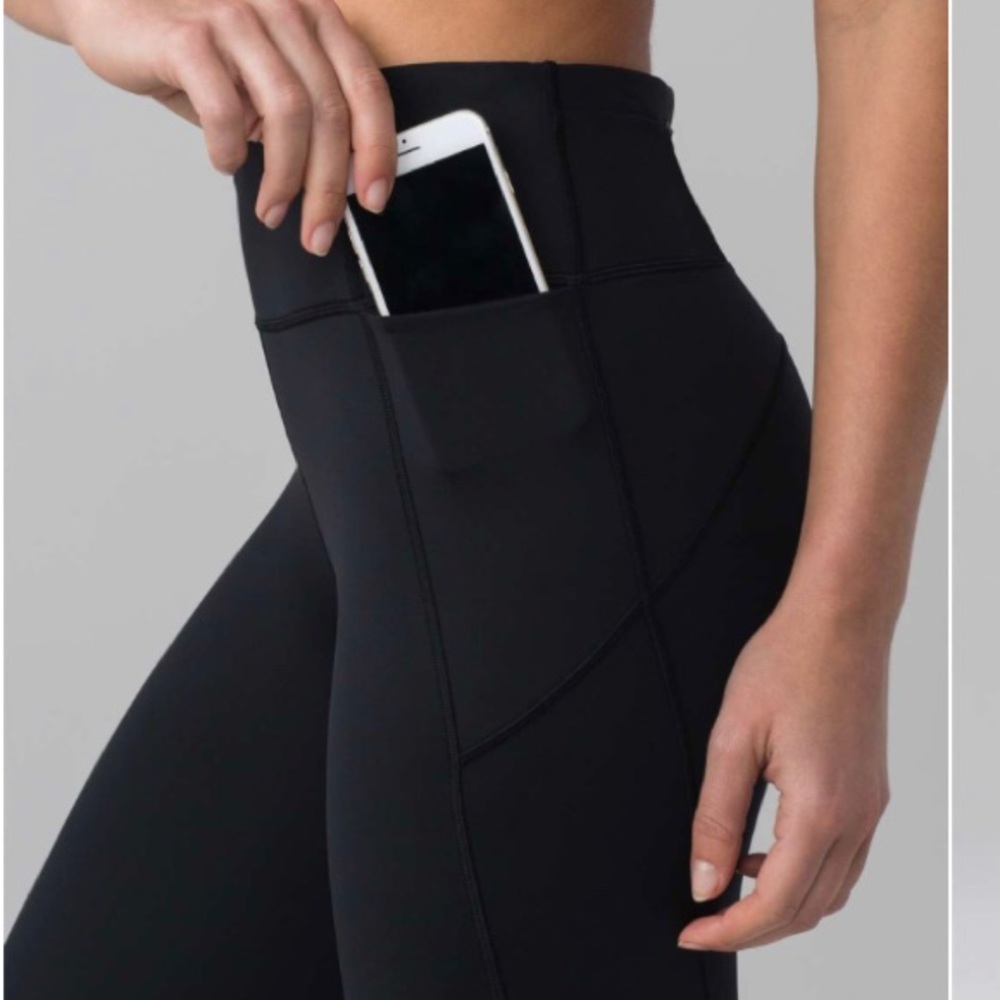 Lululemon Final Lap Black 23"